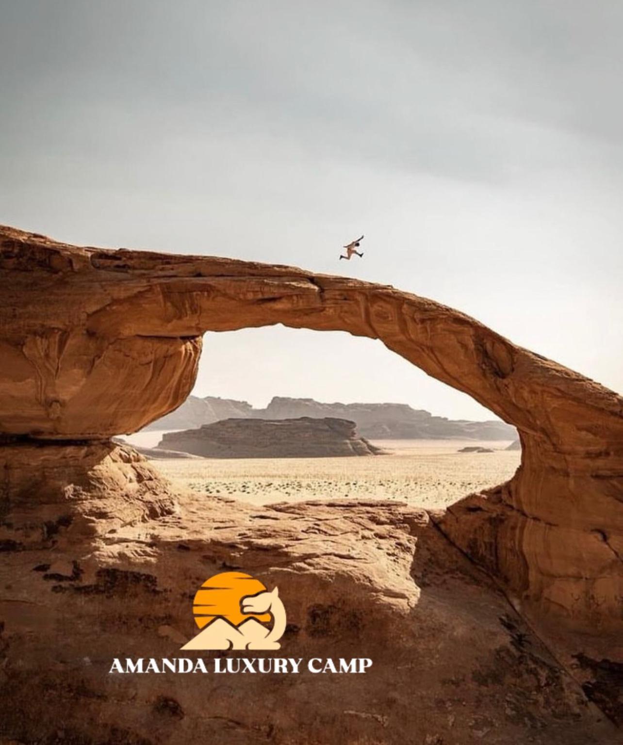 Amanda Luxury Camp Hotel Wadi Rum Buitenkant foto