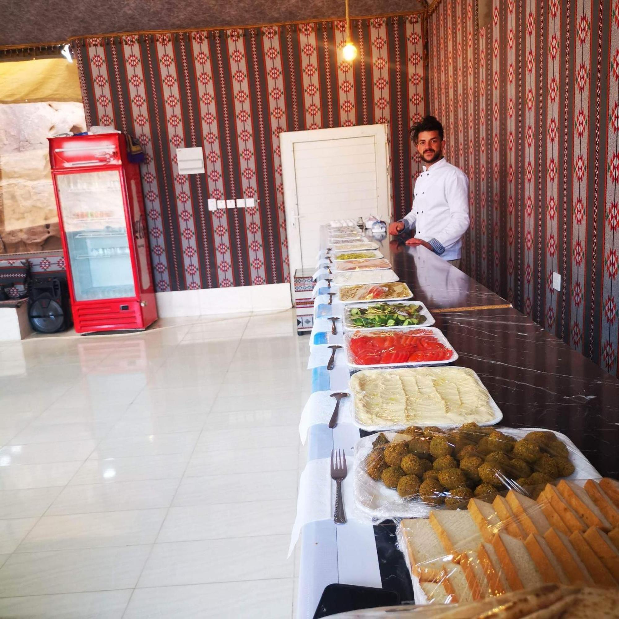 Amanda Luxury Camp Hotel Wadi Rum Buitenkant foto