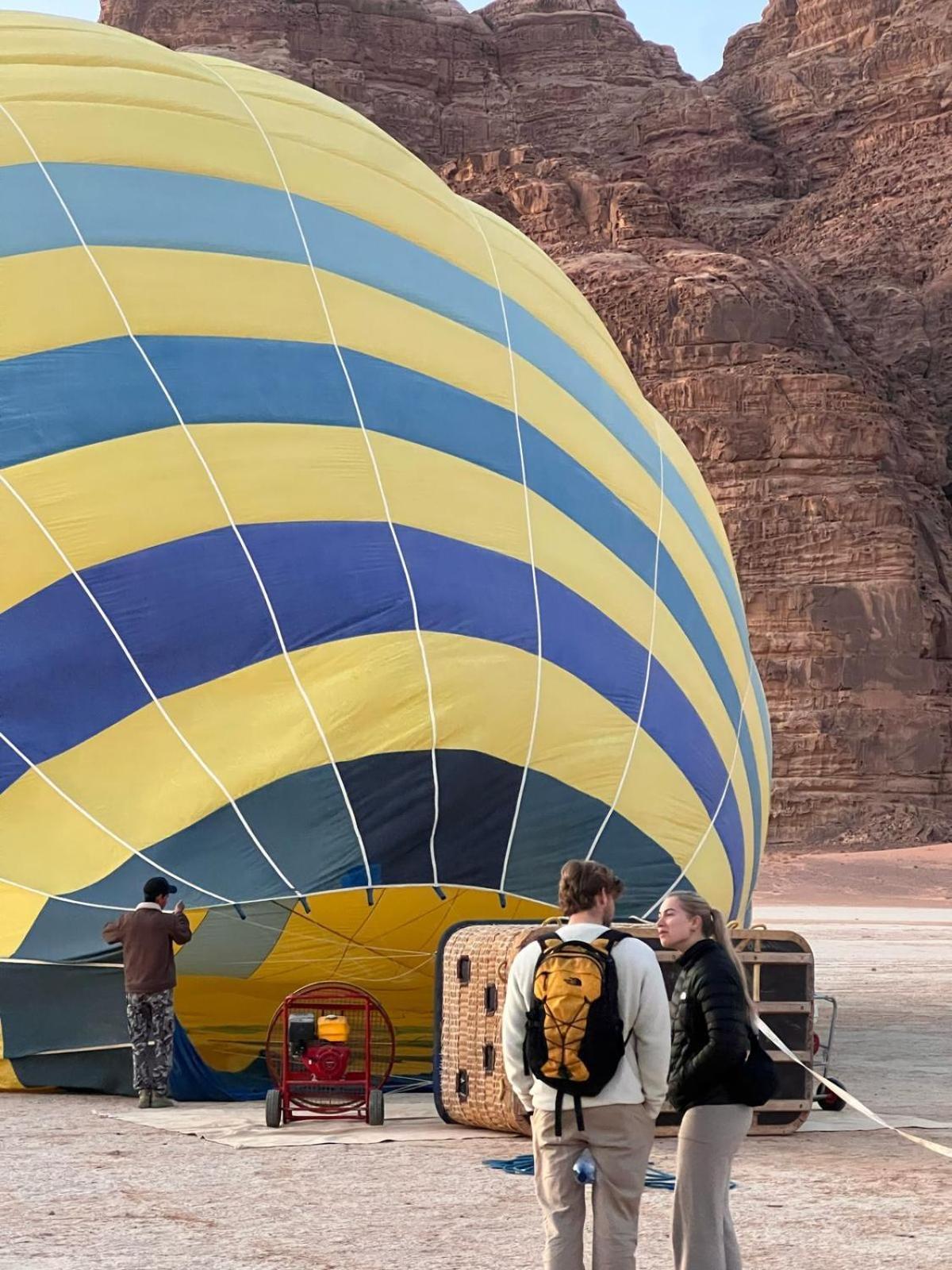 Amanda Luxury Camp Hotel Wadi Rum Buitenkant foto